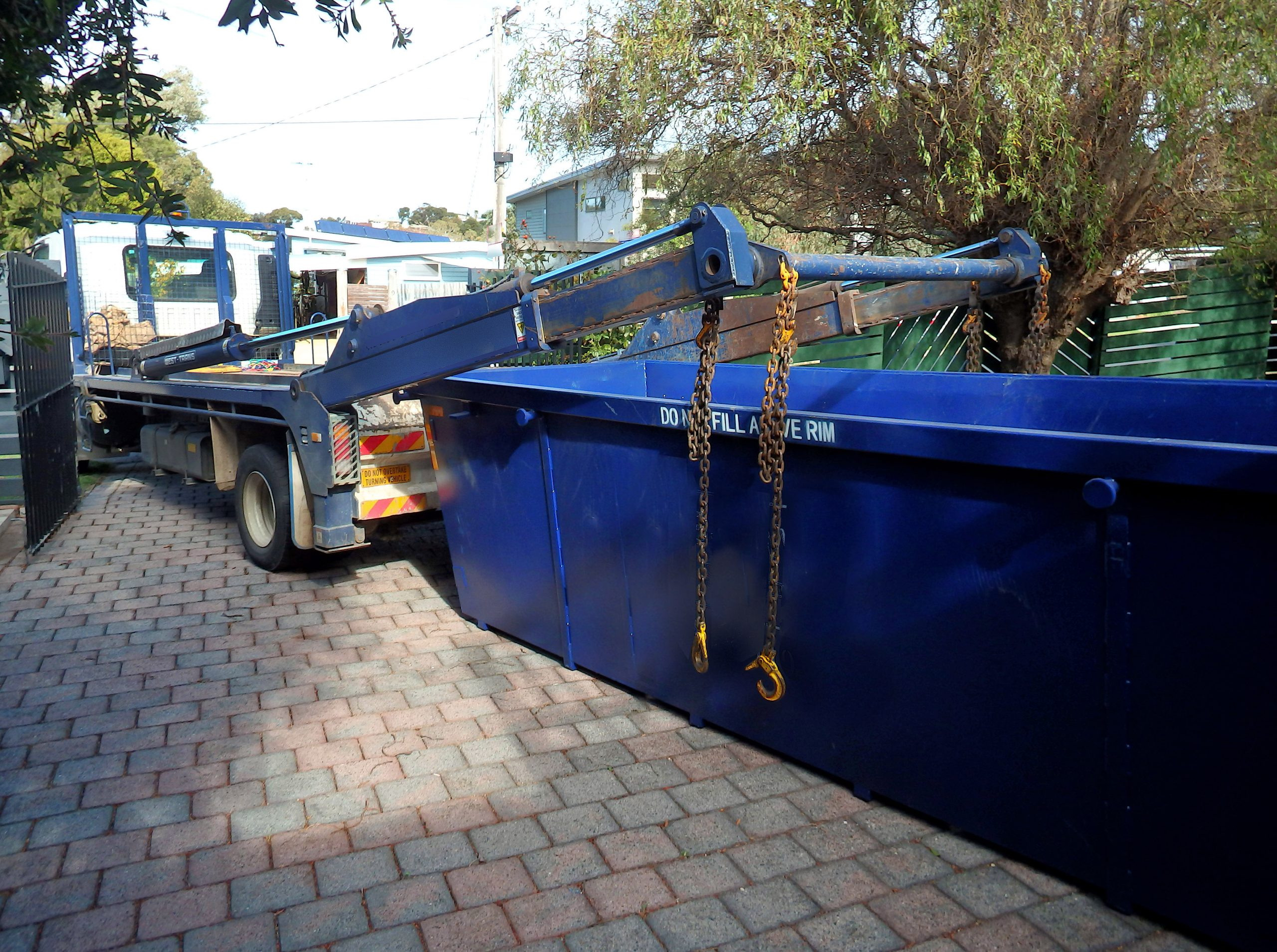 What Is The Right Type of Skip Hire For Bathroom Renovation Waste?